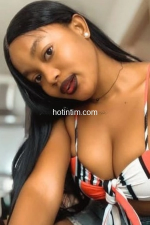 Escort Debby
