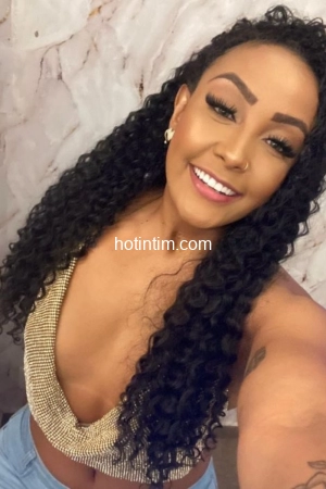 Escort Mavie