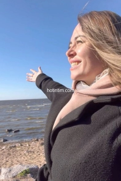 angelaa
